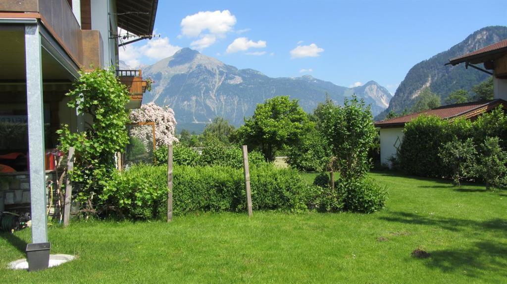 Bed and Breakfast Haus Hager Schlitters Exterior foto