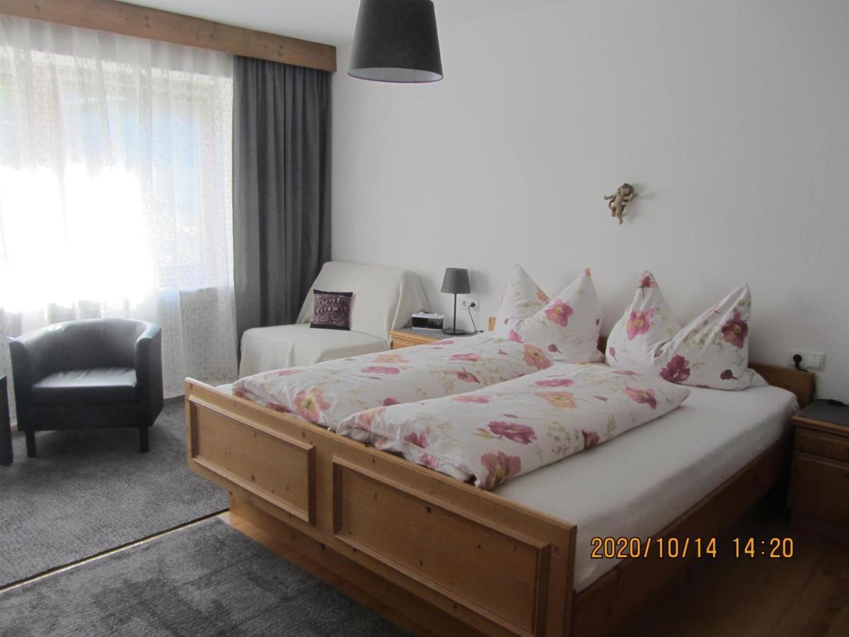 Bed and Breakfast Haus Hager Schlitters Exterior foto