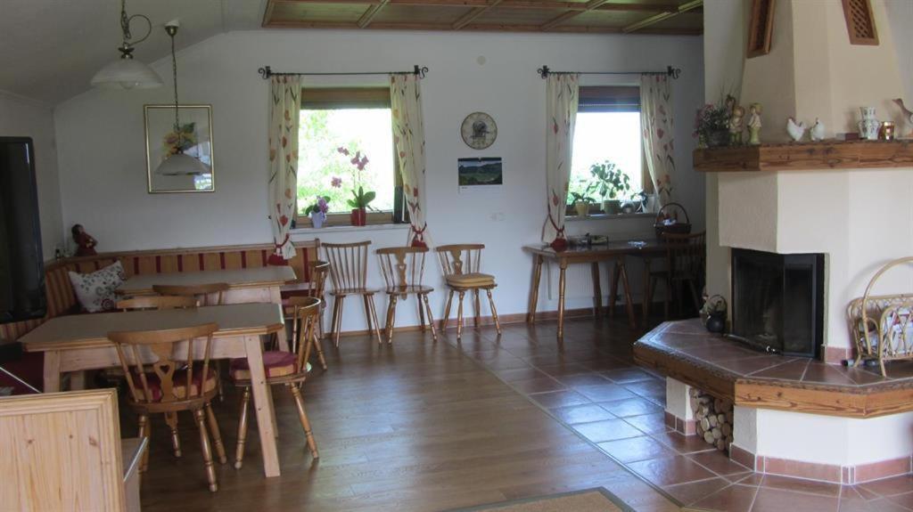 Bed and Breakfast Haus Hager Schlitters Exterior foto