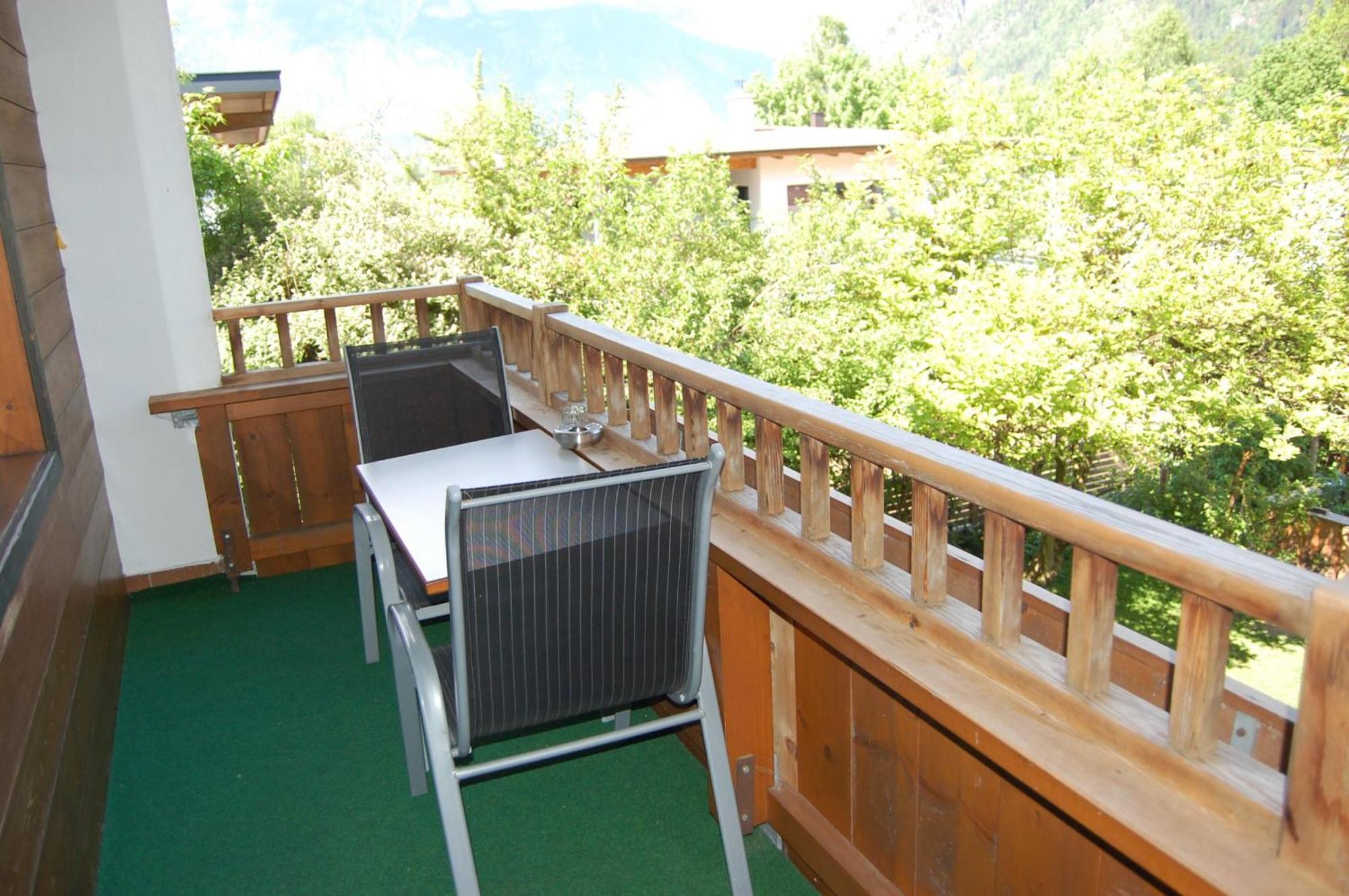 Bed and Breakfast Haus Hager Schlitters Exterior foto